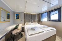 LADY-ELEGANZA yacht charter: LADY ELEGANZA - photo 46