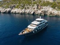 LADY-ELEGANZA yacht charter: LADY ELEGANZA - photo 4