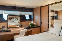 MANU-V yacht charter: Owner Cabin