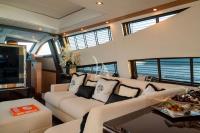 MANU-V yacht charter: Living area