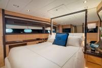 MANU-V yacht charter: Vip Cabin