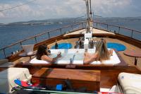 DOLCE-VITA yacht charter: DOLCE VITA - photo 12