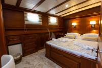 DOLCE-VITA yacht charter: DOLCE VITA - photo 31