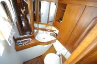 BERNIC-II yacht charter: Bernic Bathroom