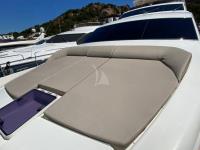 PORTHOS-SANS-ABRI yacht charter: bow mattress