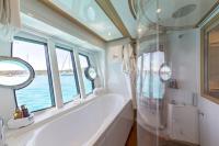PORTHOS-SANS-ABRI yacht charter: PORTHOS SANS ABRI - photo 23