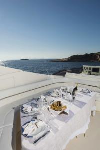 DAY-OFF yacht charter: DAY OFF - photo 32