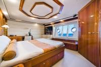 DAY-OFF yacht charter: DAY OFF - photo 19