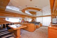 PRIME yacht charter: Salon