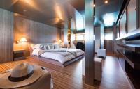 MARIU yacht charter: Master Cabin