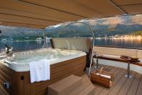 DONNA-DEL-MARE yacht charter: Sun deck jacuzzi
