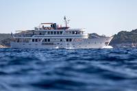 DONNA-DEL-MARE yacht charter: Sailing