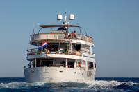 DONNA-DEL-MARE yacht charter: Sailing