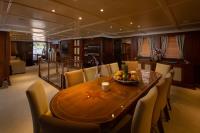 DONNA-DEL-MARE yacht charter: Main salon