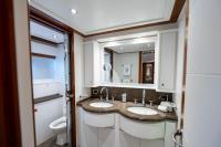 BUNKER yacht charter: BUNKER - photo 23