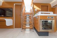 ALIZEE yacht charter: Interior