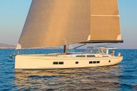 ALIZEE yacht charter: Sailing