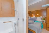 ALIZEE yacht charter: VIP Cabin