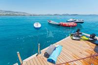 ALIZEE yacht charter: Aft Area