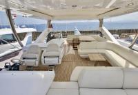 SARAHLISA yacht charter: fly bridge
