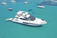 SARAHLISA yacht charter: at anchor