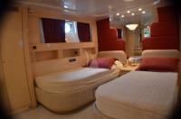MISS-CANDY yacht charter: Twin cabin