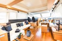ARWEN yacht charter: Salon