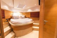 ARWEN yacht charter: VIP cabin