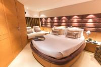 ARWEN yacht charter: Master cabin