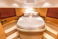 ARWEN yacht charter: VIP cabin