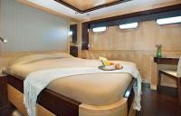 CHRISTINA-G yacht charter: Double Cabin