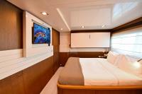 INFINITAS yacht charter: Double suite (Convertible)