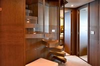 INFINITAS yacht charter: Interior
