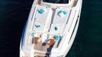 INFINITAS yacht charter: Sundeck