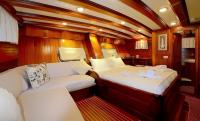 ECCE-NAVIGO yacht charter: ECCE NAVIGO - photo 19