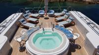 CAPRI-I yacht charter: Sundeck Jacuzzi