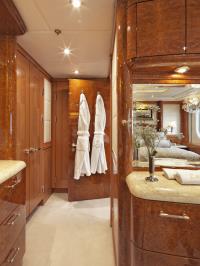 CAPRI-I yacht charter: Double Cabin
