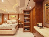 CAPRI-I yacht charter: Double cabin