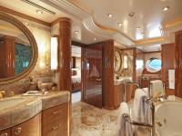 CAPRI-I yacht charter: Master Bath II