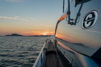 55-FIFTYFIVE yacht charter: 55 FIFTYFIVE - photo 32