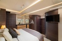 55-FIFTYFIVE yacht charter: 55 FIFTYFIVE - photo 5