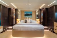 55-FIFTYFIVE yacht charter: 55 FIFTYFIVE - photo 52