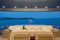 55-FIFTYFIVE yacht charter: 55 FIFTYFIVE - photo 37