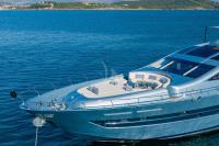 55-FIFTYFIVE yacht charter: 55 FIFTYFIVE - photo 18