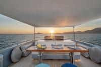 55-FIFTYFIVE yacht charter: 55 FIFTYFIVE - photo 33