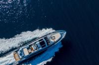 55-FIFTYFIVE yacht charter: 55 FIFTYFIVE - photo 38