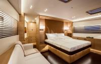 SHAMANNA yacht charter: Master Cabin