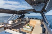 ESMERALDA-OF-THE-SEAS yacht charter: Flybridge