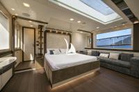 ESMERALDA-OF-THE-SEAS yacht charter: ESMERALDA OF THE SEAS - photo 13