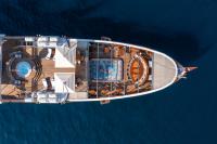 CHRISTINA-O yacht charter: CHRISTINA O - photo 12